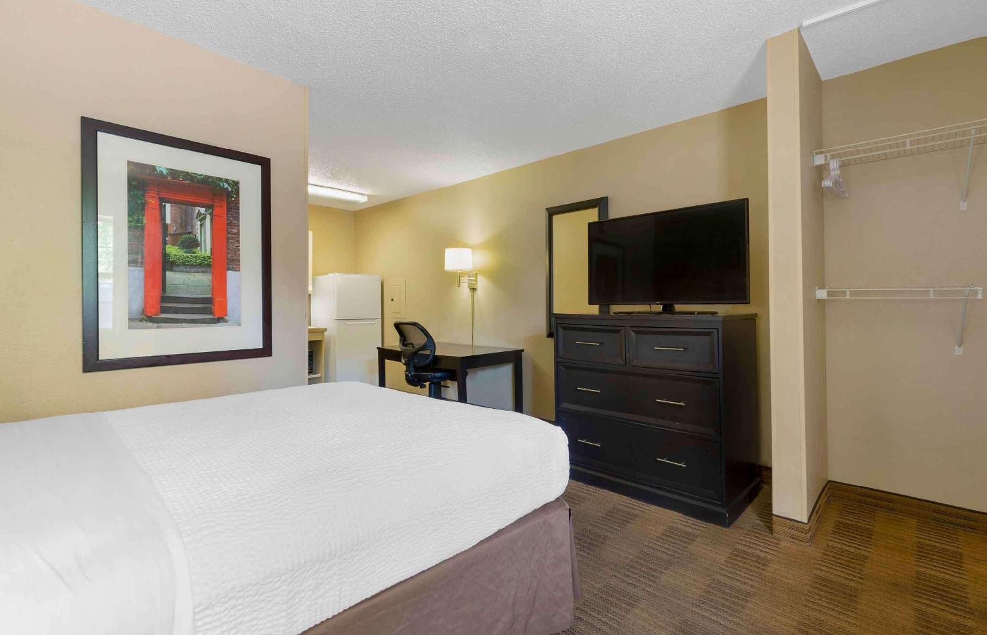 Hotel Extended America - - Dutchman