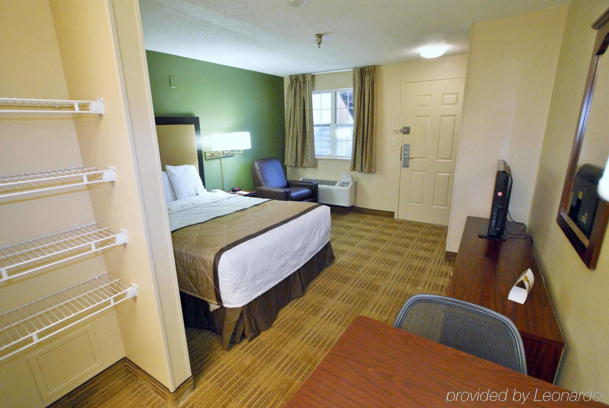 Hotel Extended America - - Dutchman
