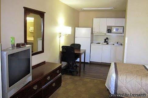 Extended America - - Dutchman Louisville-Jefferson County